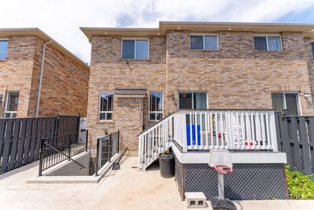 For Lease - 67 Commodore Drive Unit# Bsmt, Brampton, Ontario - Photo 2
