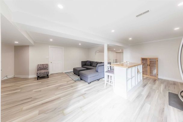 For Lease - 101 Loma Vista Drive Unit# Lower, Vaughan, Ontario - Photo 1