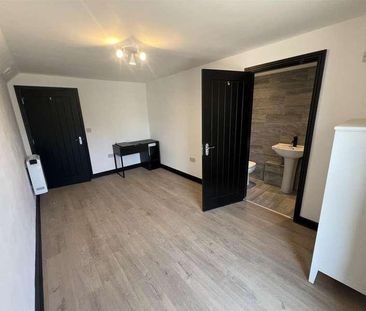 Chaplin House, Mersey Street, Warrington - Photo 2