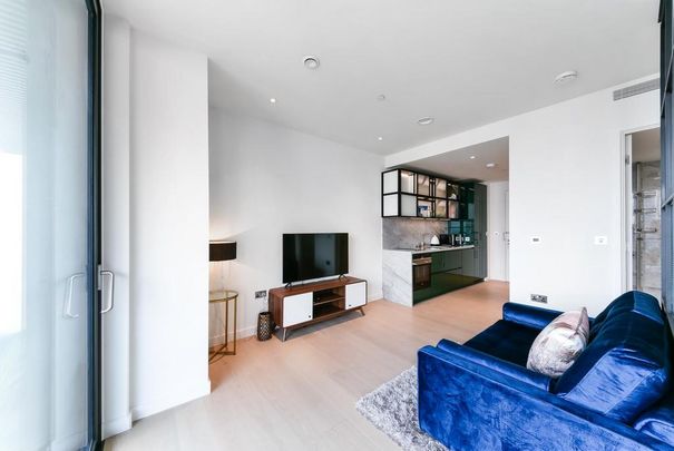 Studio to rent - Photo 1
