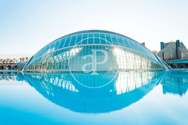 Piso de alquiler en Pl. de Les Bandes de Música de la Comunitat Valenc, Ciutat de les Ciències i de les Arts - Justicia - Photo 1