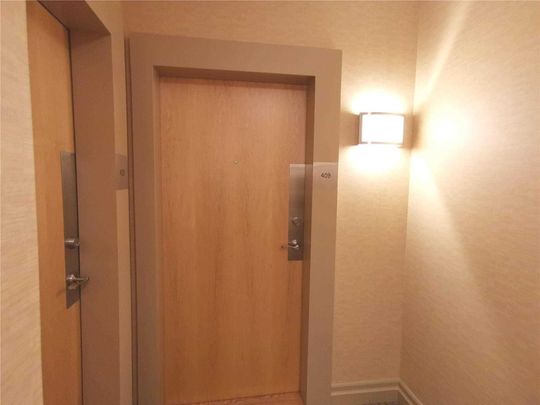 For Lease - 8 Scollard Street Unit# 409, Toronto, Ontario - Photo 1