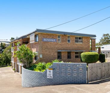 Spacious 2-Bedroom Unit in a Prime Location - Photo 4