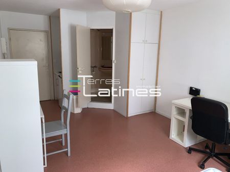 Appartement 1 pièce, 19m² en location à Nimes - 354 € par mois * - Photo 5