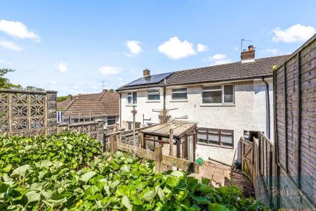 3 bedroom terraced house to rent - Photo 4