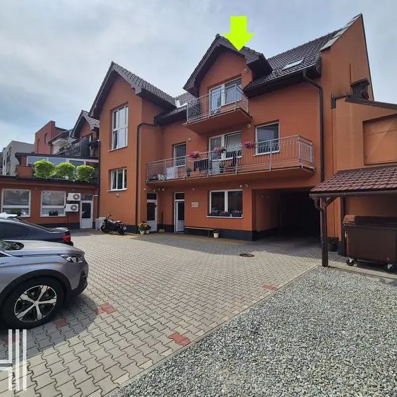 Pronájem nového bytu 2+kk s parkováním v centru města - Photo 1