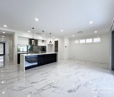 Luxury Single-Story Home! - Photo 4