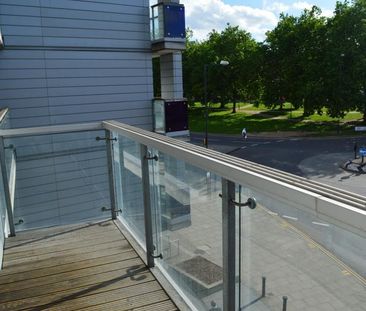 2 bedroom apartment to rent - Photo 6