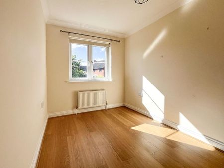 2 bedroom end of terrace house to rent - Photo 3