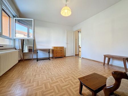 Bel appartement rafraîchi de 3 pièces au rez - Photo 4