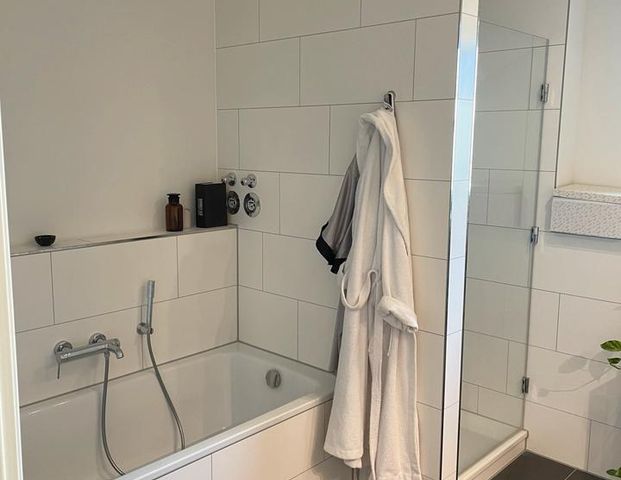 Nachmieter 4-Zimmerwohnung Schenefeld - Photo 1