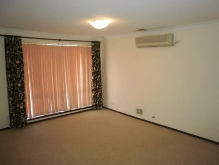 “Lovely family home” - Photo 4