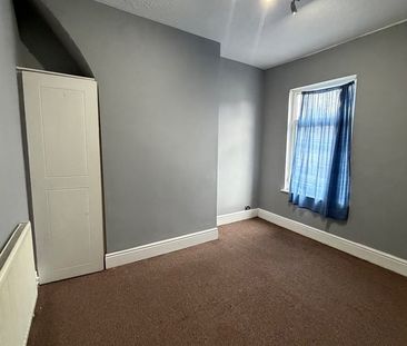 2 Bed Terraced House, Kiddman St, L9 - Photo 4