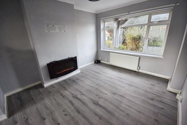 3 bedroom semi-detached house to rent - Photo 1