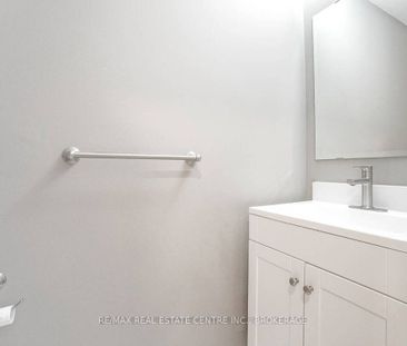 For Lease - 833 Scollard Court Unit# 92, Mississauga, Ontario - Photo 5