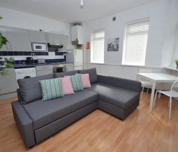 1 bed flat to rent in Tewkesbury Street, Cathays, CF24 - Photo 3