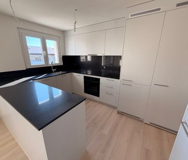 Helle 3.5-Zimmer-Wohnung mit Balkon und Kamin in Au SG - Foto 4