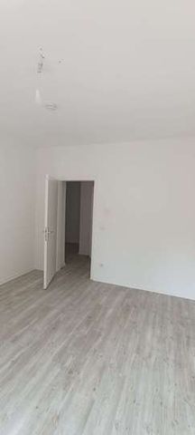 Gemütliche, einzugsbereite 2 Zimmer Wohnung! - Photo 4