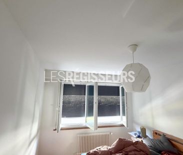 Appartement rénové de 3 pièces dans le quartier de Servette - Foto 2