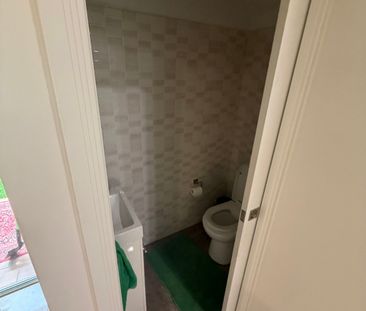 Toongabbie - Photo 6