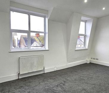 3 bedroom flat to rent - Photo 1