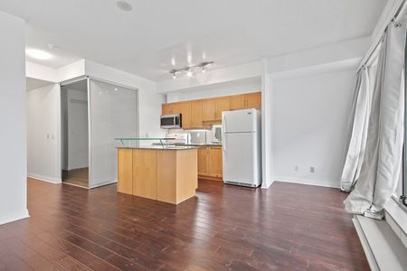 For Lease - 220 Victoria Street Unit# 1002, Toronto, Ontario - Photo 3