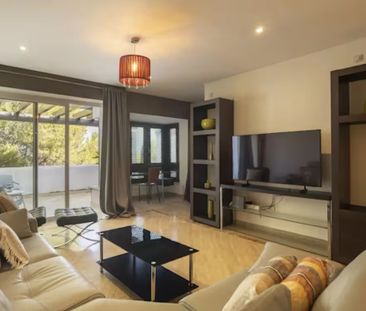 Middle Floor Apartment · Río Real - Photo 4