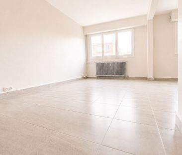 Location Appartement 2 pièces 58m² - Photo 1