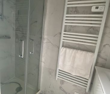 Location Appartement 1 pièce 9m² - Photo 4