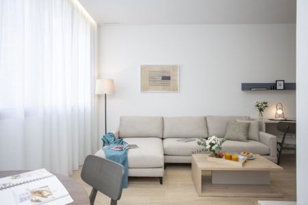 Lujoso apartamento de 2 dormitorios en Valencia - Photo 5