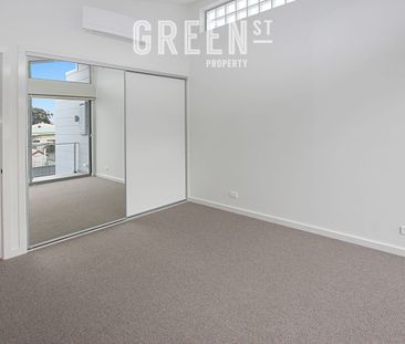 MODERN AND SPACIOUS LIVING - Photo 1