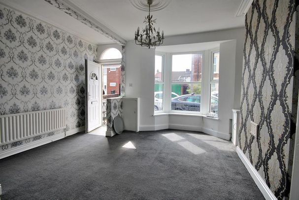 2 bedroom house to rent - Photo 1