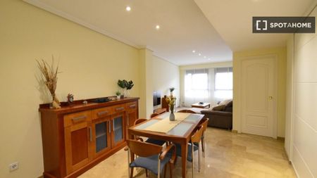 2 room luxury Flat for rent in Valencia, Spain - Photo 5