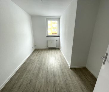 Charmante 3-Zimmer-Etagenwohnung in Wolfsburg  64 m² mit Dusche un... - Photo 6