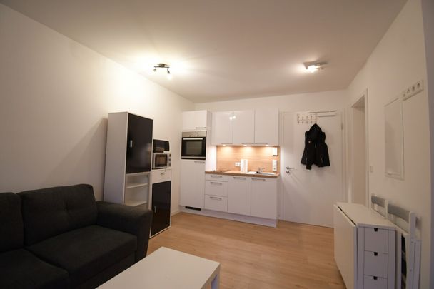 6345 - Modernes Single-Appartement mit EBK und Balkon in Klinikumsnähe! - Photo 1