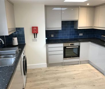 2 bedroom property to rent - Photo 3