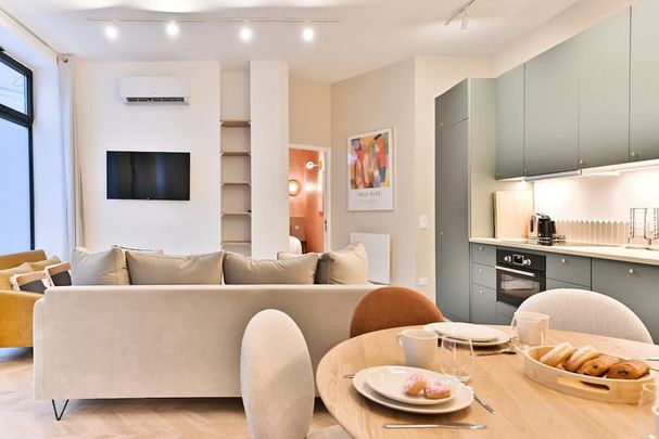 Rue des Jeuneurs - Photo 1