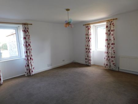 Redcraig Road, East Calder, EH53 0JW - Photo 3