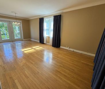 For Lease - 23 Yongeview Avenue, Richmond Hill, Ontario - Photo 4