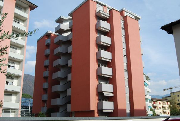 FINO A 3 MESI GRATUITI - 3.5 locali RISTRUTTURATO a Chiasso - Foto 1