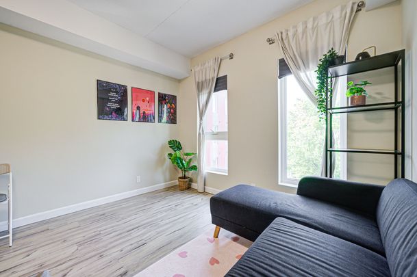For Lease - 77 Leland Street Unit# 423, Hamilton, Ontario - Photo 1