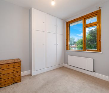 73 NEWTOWN AVENUE, BLACKROCK, CO. DUBLIN, A94 C9K1 - Photo 2