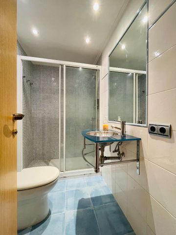 Piso de alquiler en El Parc i la Llacuna del Poblenou - Photo 2