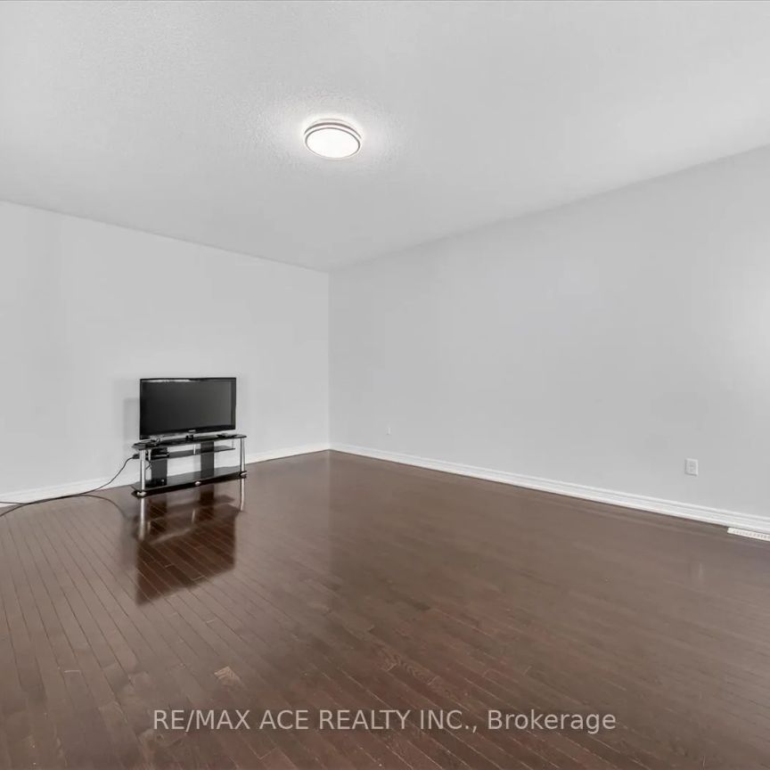 13 GENTRY WAY - Photo 1