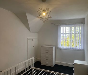 2 Bed Flat, Daisy Bank Road, M14 - Photo 3