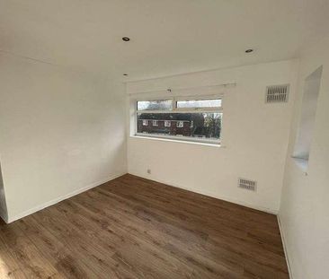 Barchester Avenue, Bolton, BL2 - Photo 1