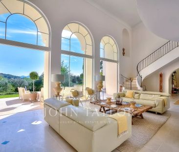 Maison à louer Valbonne, Cote d'Azur, France12 500 EUR / Mois - Photo 2