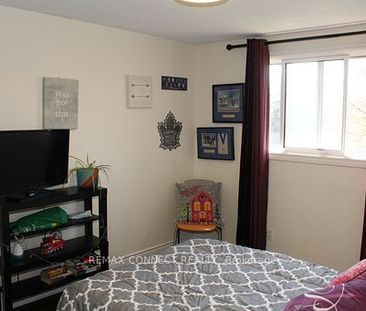 For Lease - 376 Dwight Avenue, Oshawa, Ontario - Photo 6