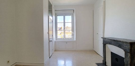 Location appartement 2 pièces 46 m² à Laval (53000) - Photo 2