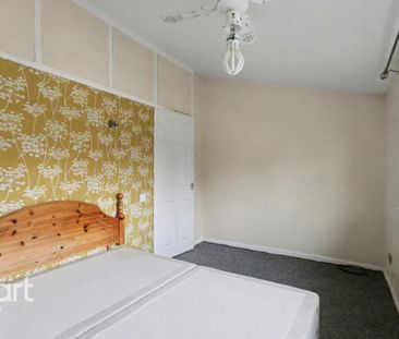 3 bedroom detached house to rent - Photo 5